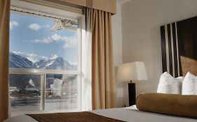Ramada Golden